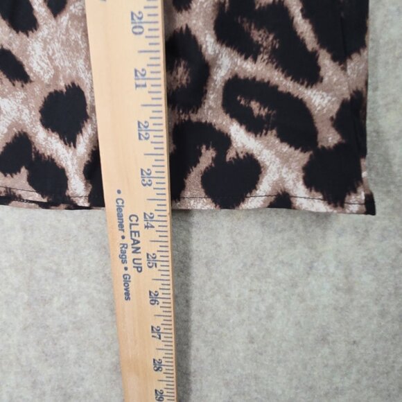 Womens Long Sleeve Leopard Print Blouse With Decorative Black Flower Accents - Picture 5 of 6